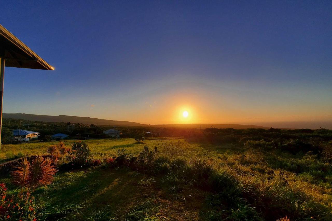The Aloha Green House Retreat With Ocean Views! Naalehu ภายนอก รูปภาพ