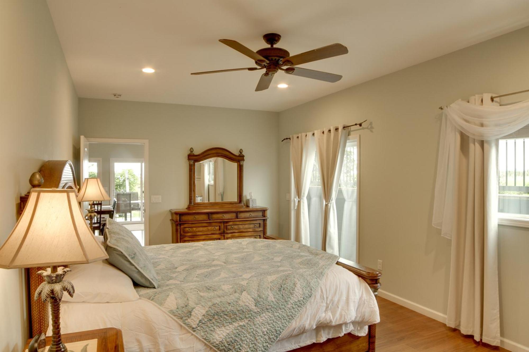 The Aloha Green House Retreat With Ocean Views! Naalehu ภายนอก รูปภาพ