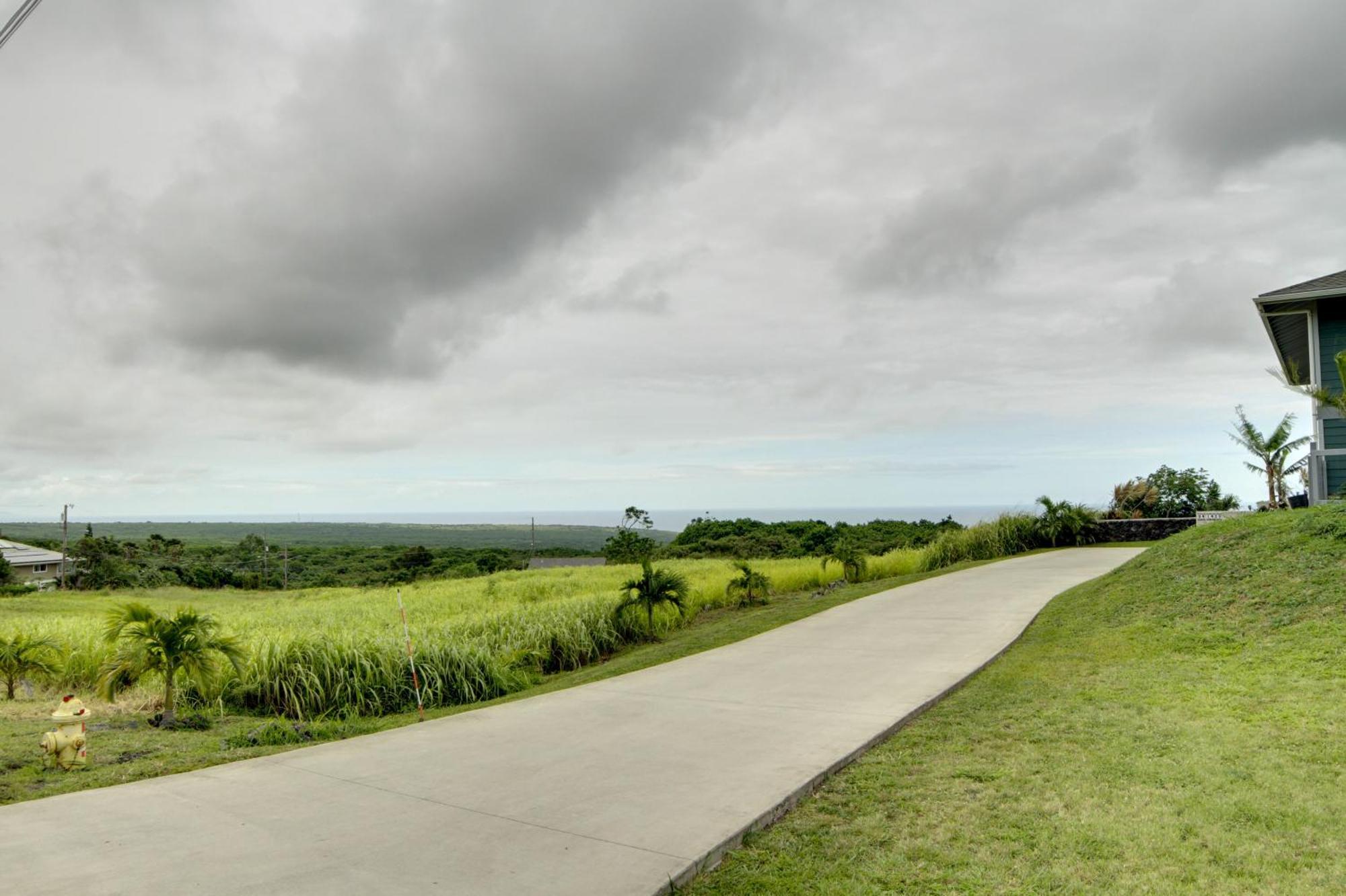 The Aloha Green House Retreat With Ocean Views! Naalehu ภายนอก รูปภาพ